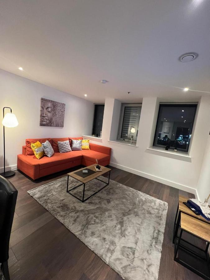Spacious Sleep 7 Flat 20 Mins Central London Bp65 Exterior foto
